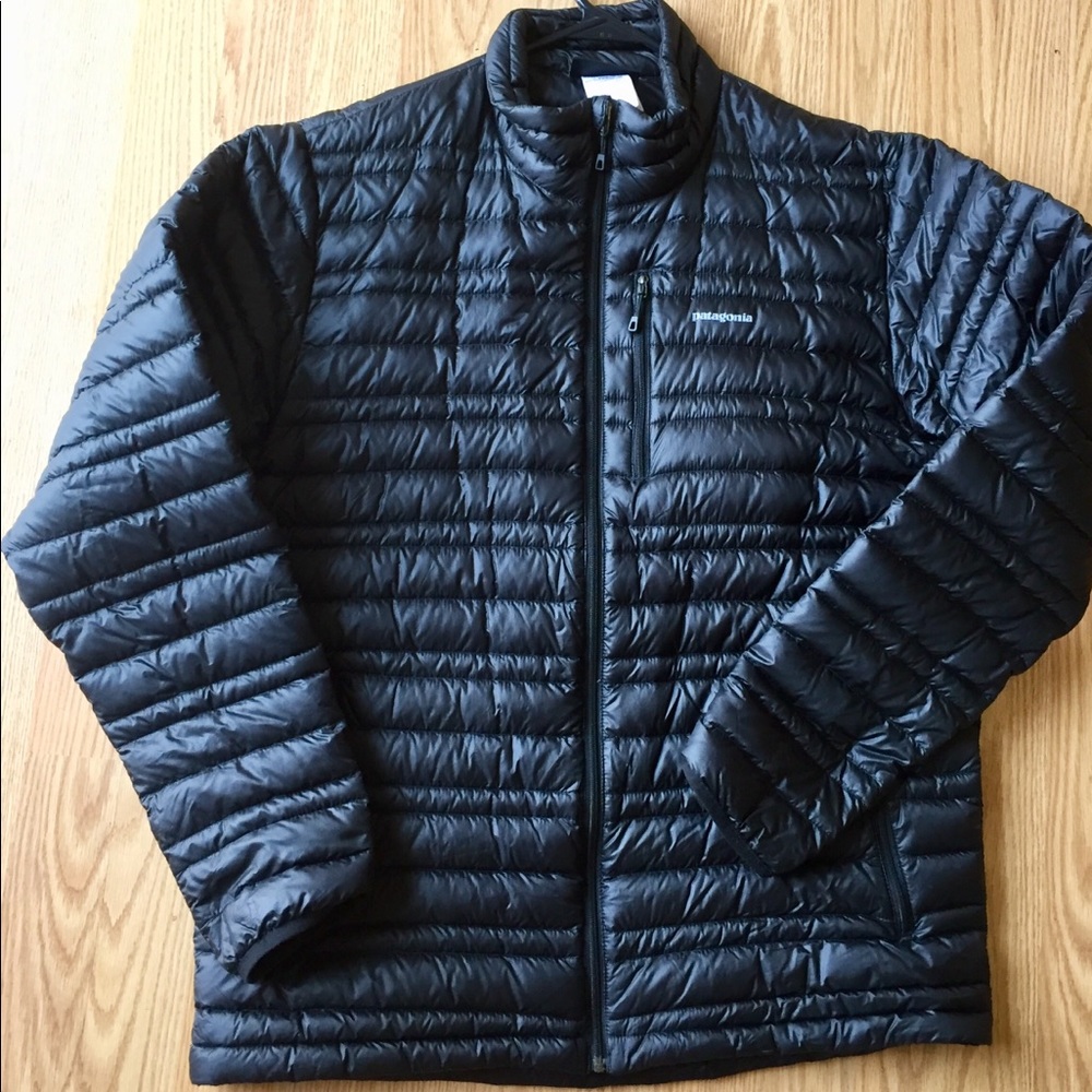 Men’s medium Patagonia Ultra light Down jacket